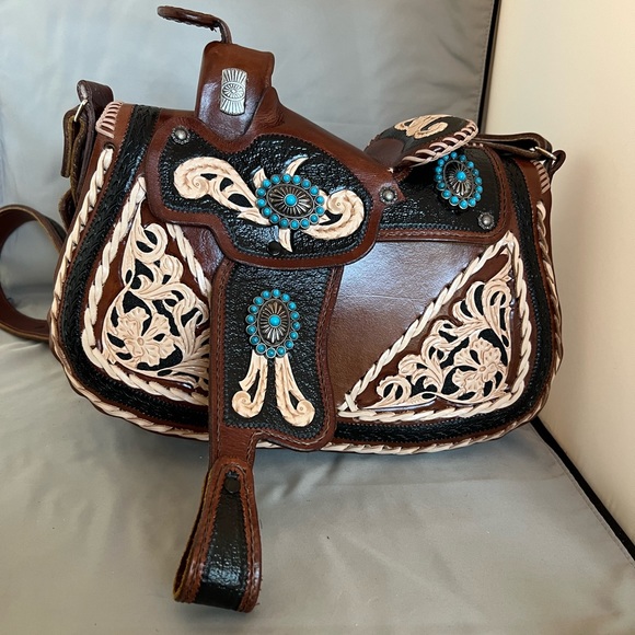 Mustang Western Saddle Purse, Handmade in USA by JohnPaul Leatherworks NWOT - Picture 8 of 15